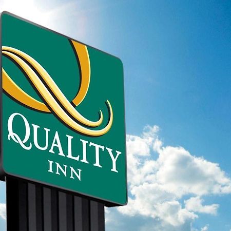 Quality Inn & Suites Sulphur Springs Esterno foto