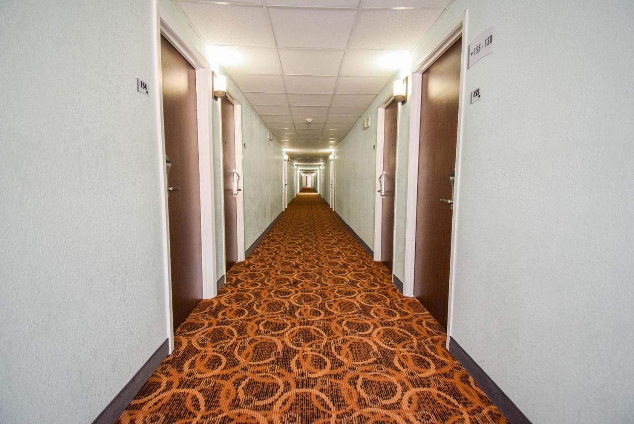 Quality Inn & Suites Sulphur Springs Esterno foto